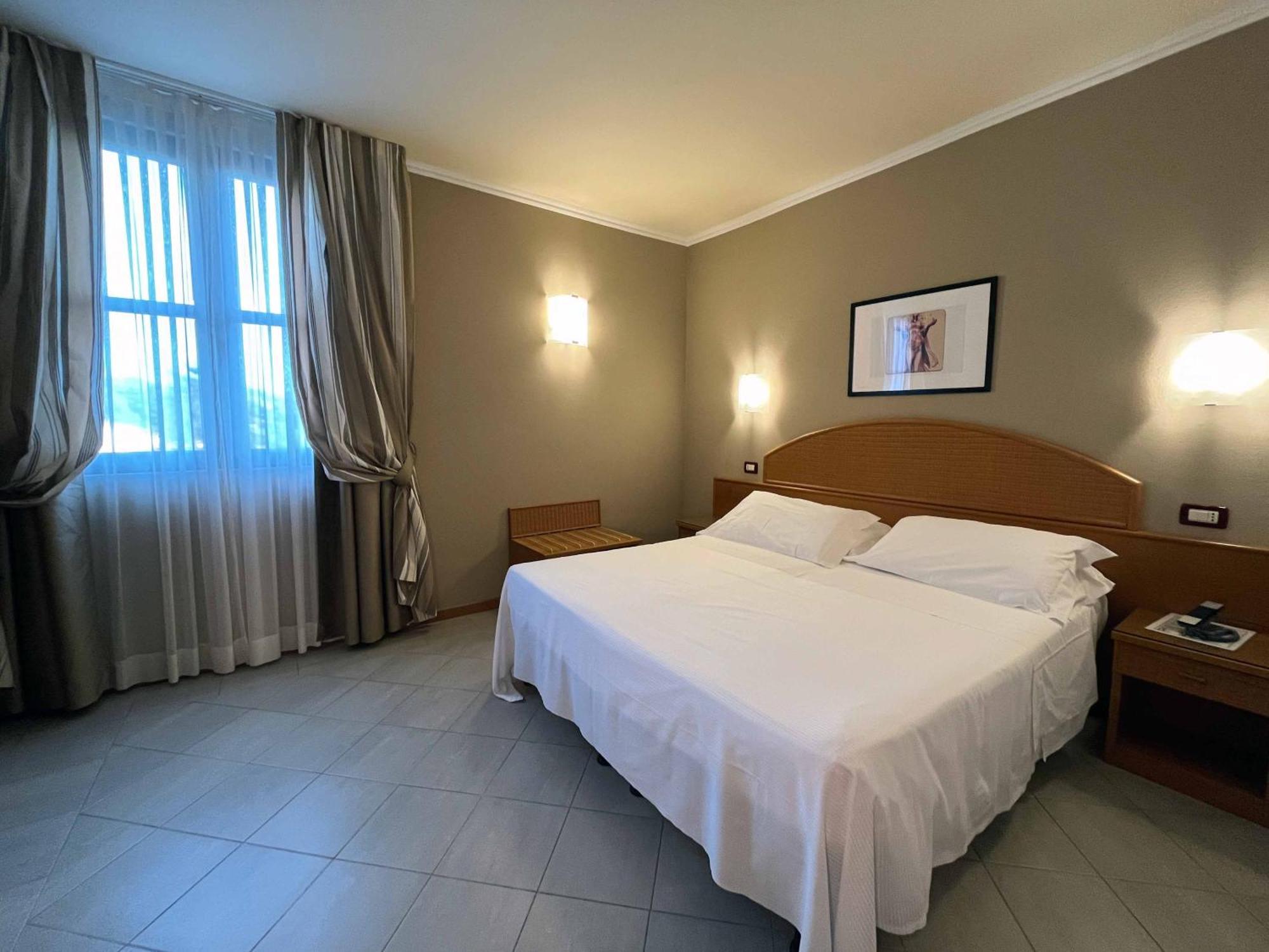 Hotel Regina Форте-деи-Марми Экстерьер фото