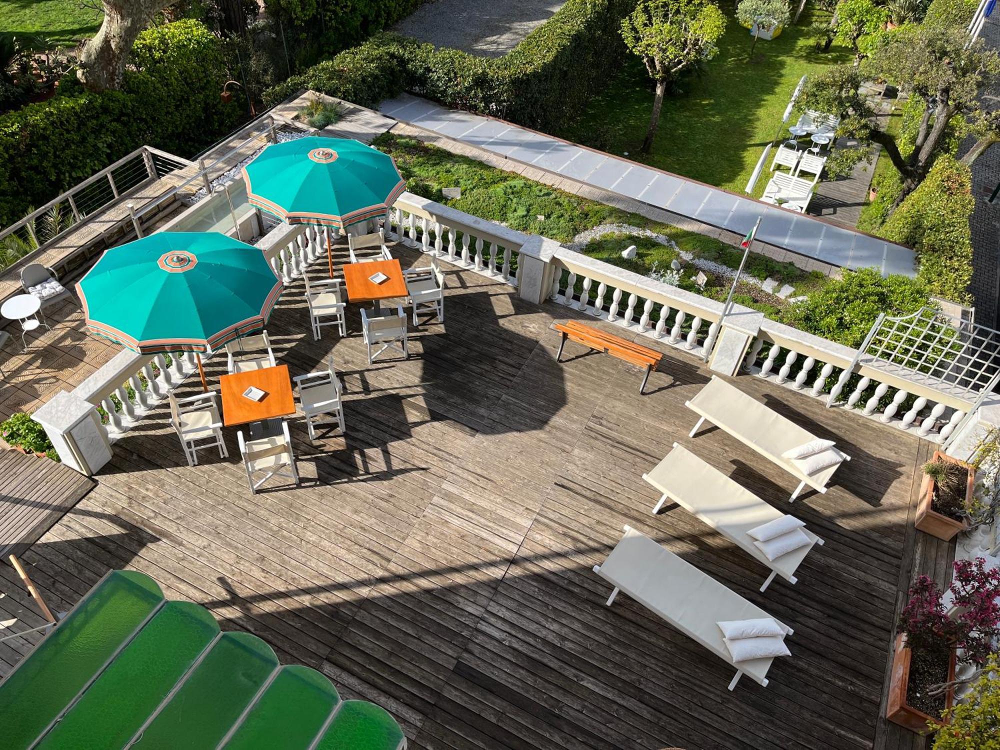 Hotel Regina Форте-деи-Марми Экстерьер фото