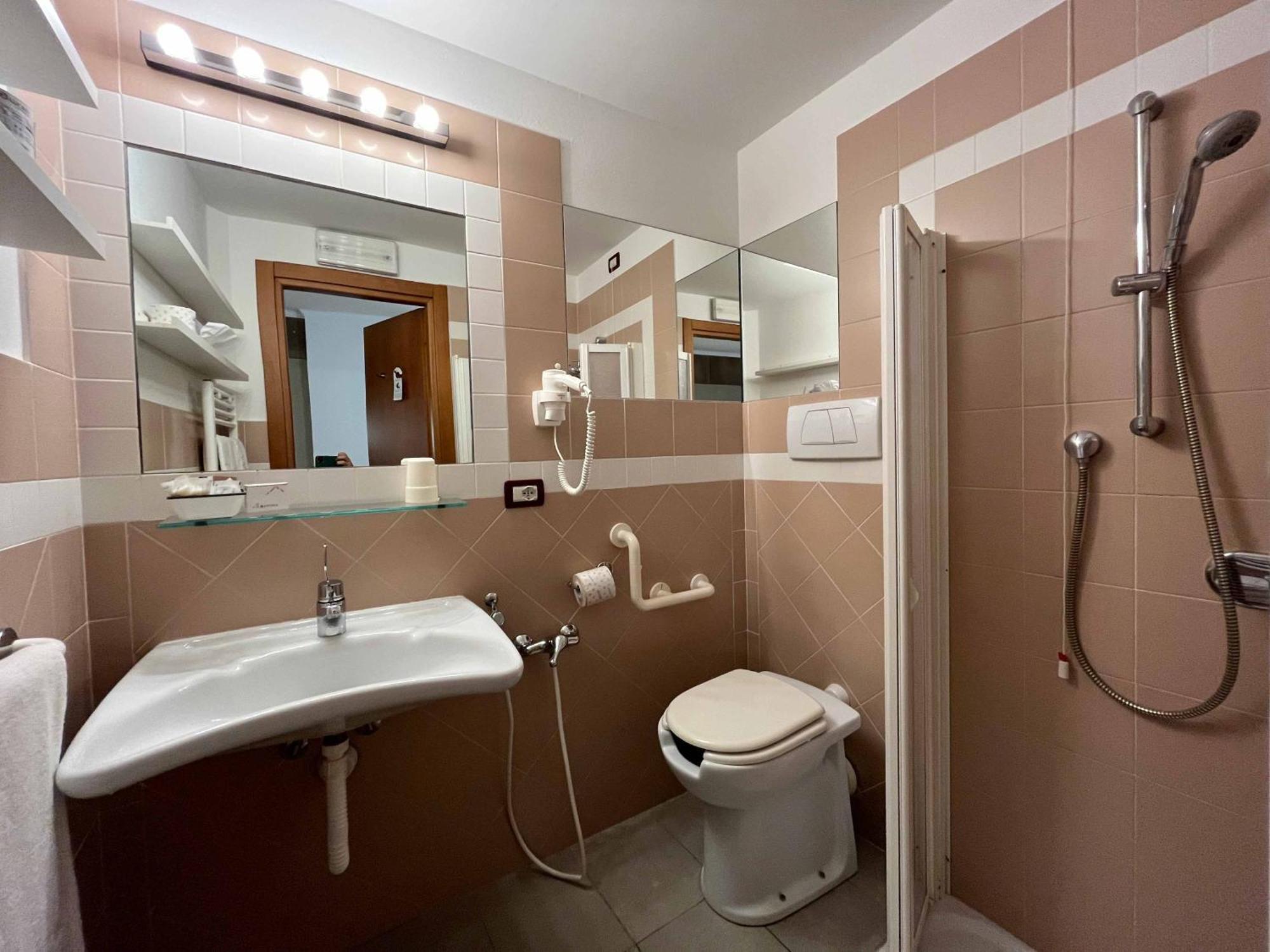 Hotel Regina Форте-деи-Марми Экстерьер фото